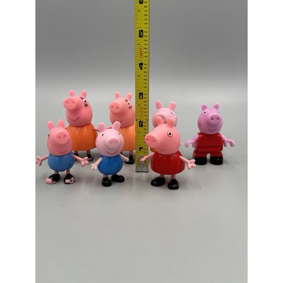 Vintage Peppa Pig Figures Lot Of 7 READ DESCRIPTION - Picture 2 of 9